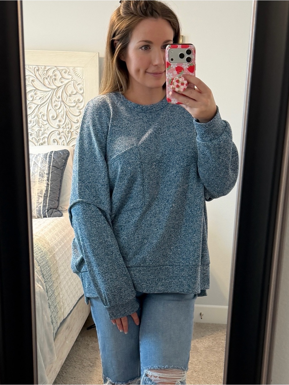 Zenana Outfitters Heathered Blue Crewneck Sweater